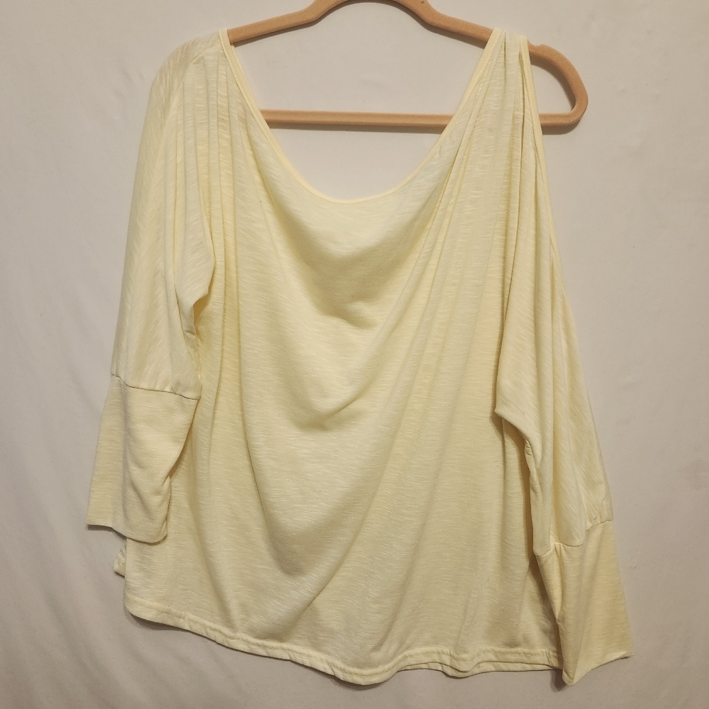Heathered Yellow Asymmetrical Cold-Shoulder Top